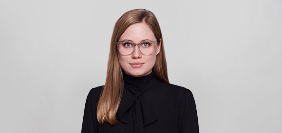 Theresa Seelig - LPALAW Avocat Associate